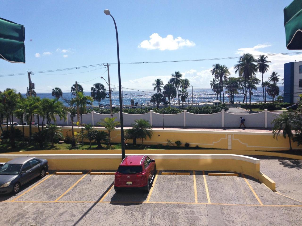 Caribbean Seaview Apart Malecon ซานโตโดมิงโก ภายนอก รูปภาพ
