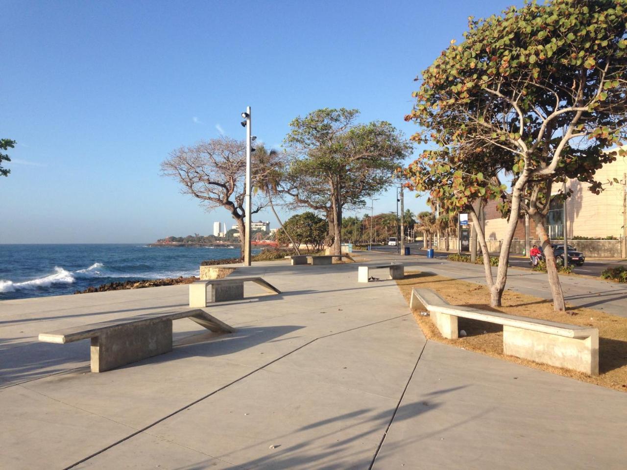 Caribbean Seaview Apart Malecon ซานโตโดมิงโก ภายนอก รูปภาพ