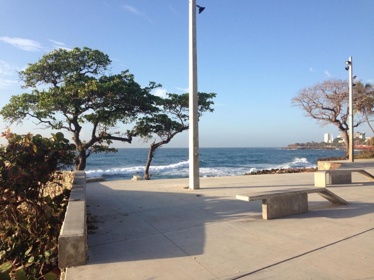 Caribbean Seaview Apart Malecon ซานโตโดมิงโก ภายนอก รูปภาพ